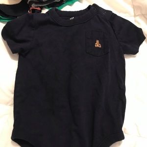 Boys gap bodysuit. Size 12-18 mos. navy.